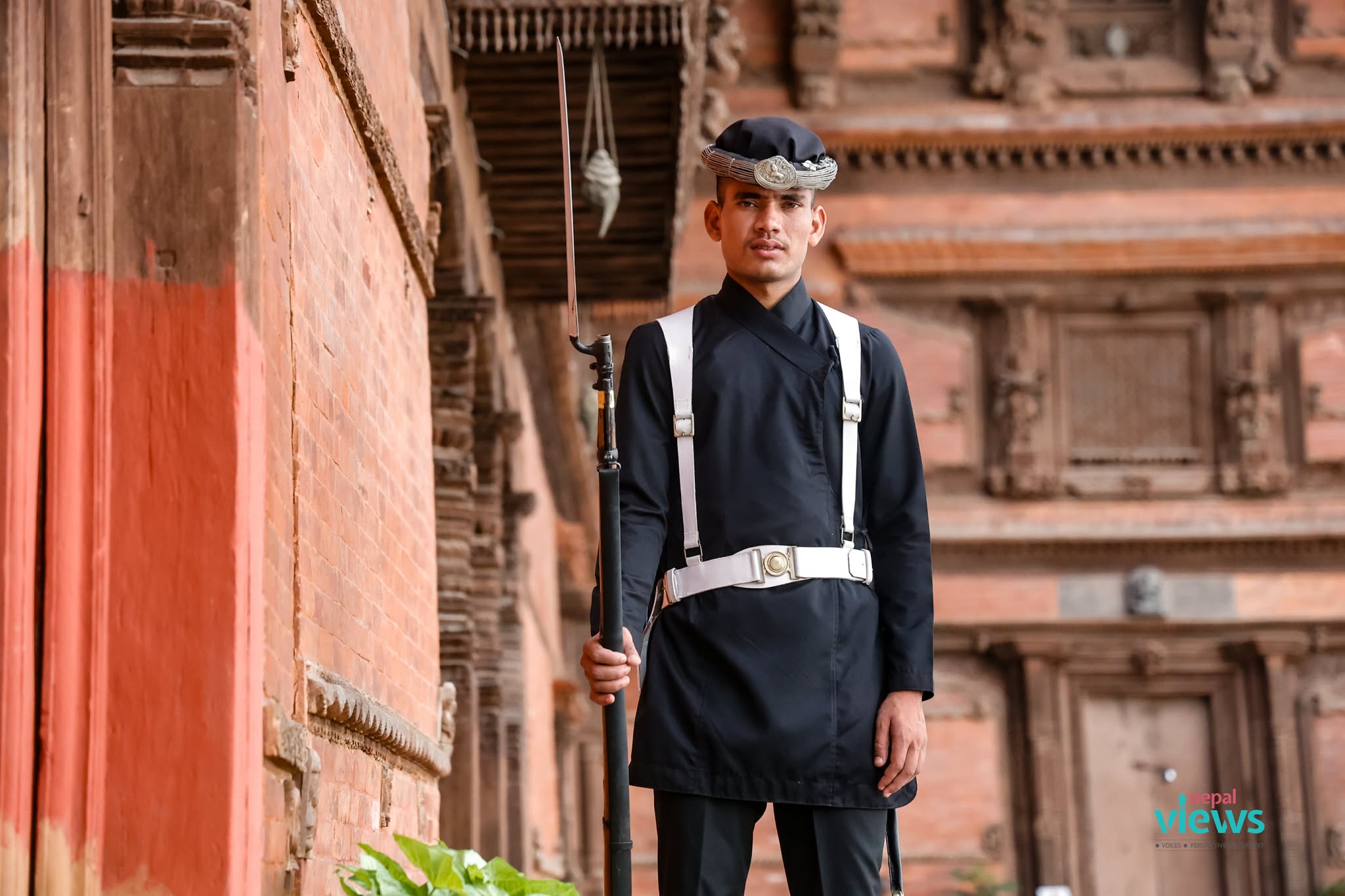 551991124_1107828724_8mS8AwZ3xP