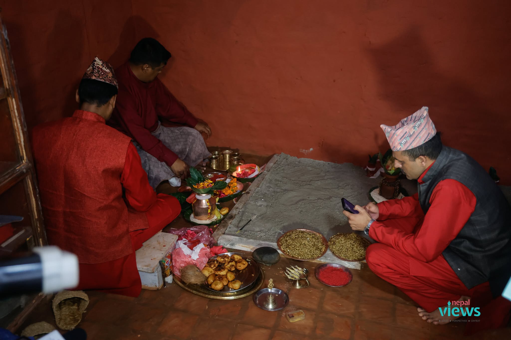 552148090_1368929807_FmyiEOR1JL