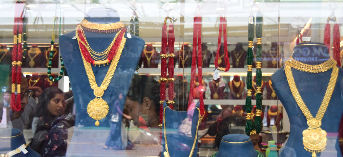 Gold, silver price climbs