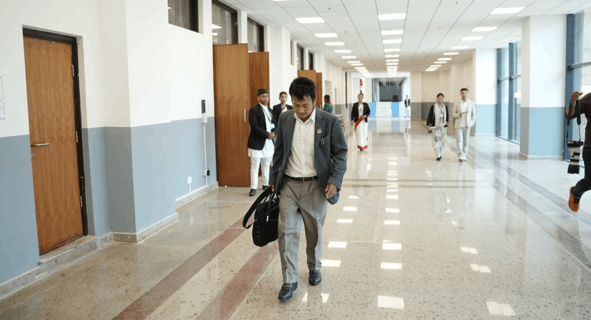 Harka Sampang Boycotts House Meeting After Being Denied Speaking Time