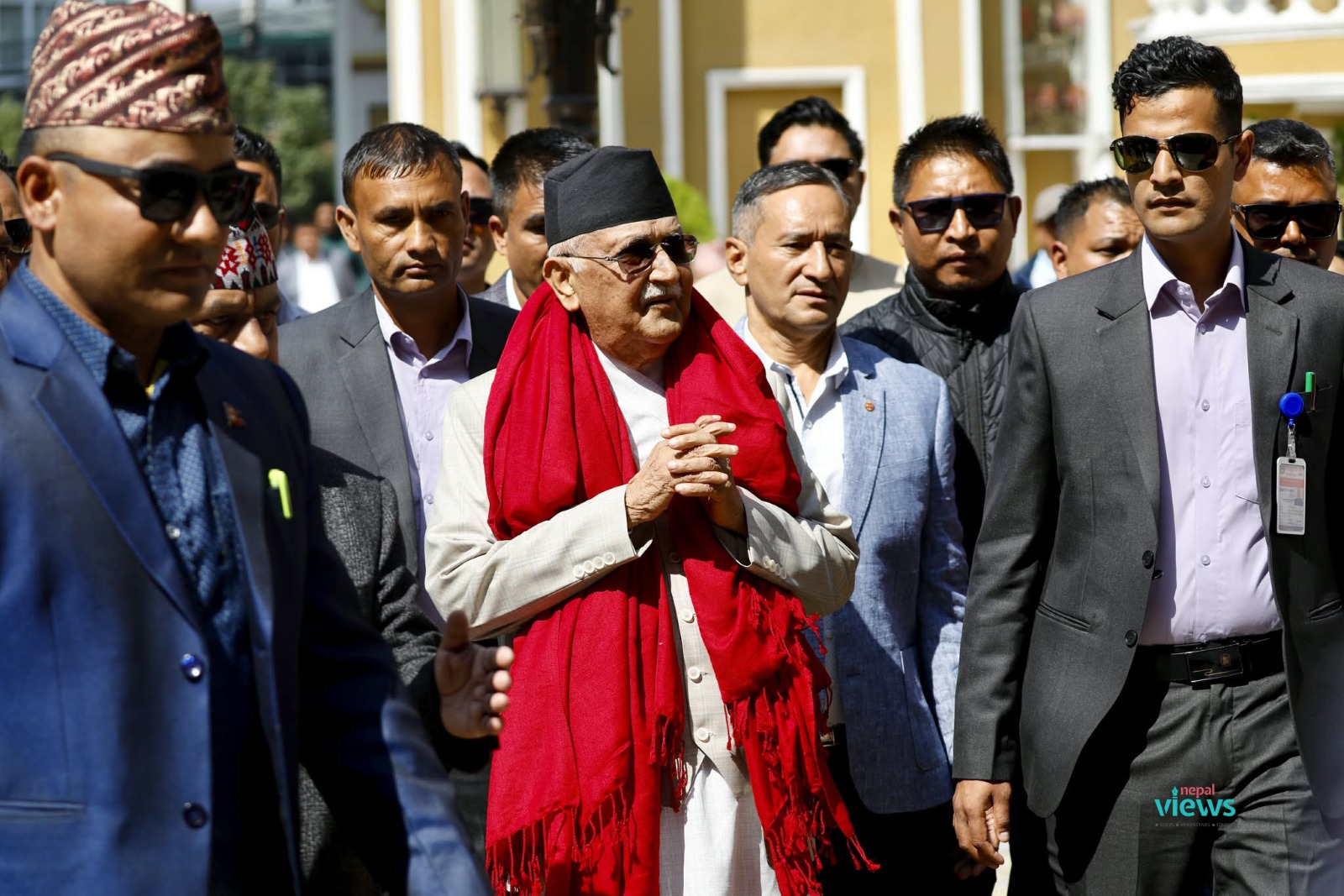 Oli-arrival-meeting-2