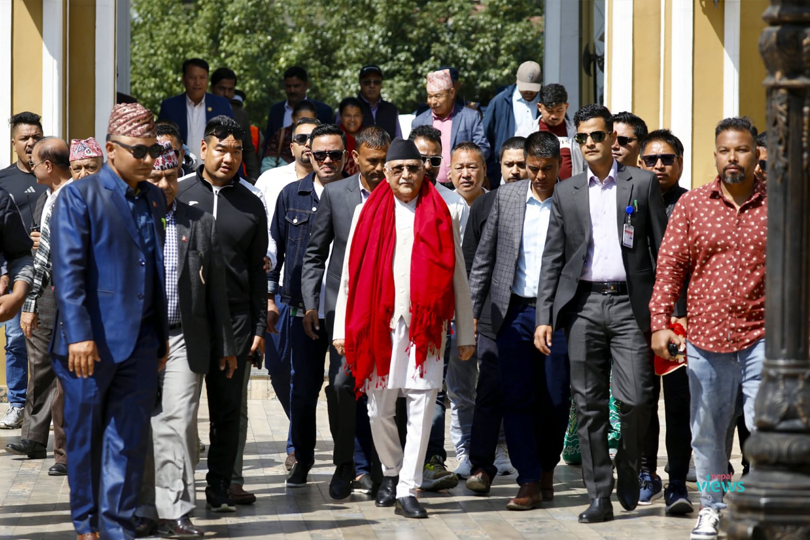 Oli-arrival-meeting-5