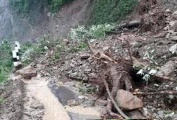 Landslides kill 18 in Ilam