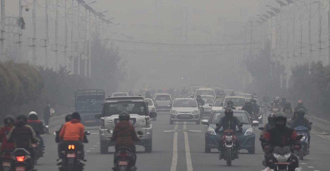 Country reeling under rising heat and pollution, immediate rainfall unlikely