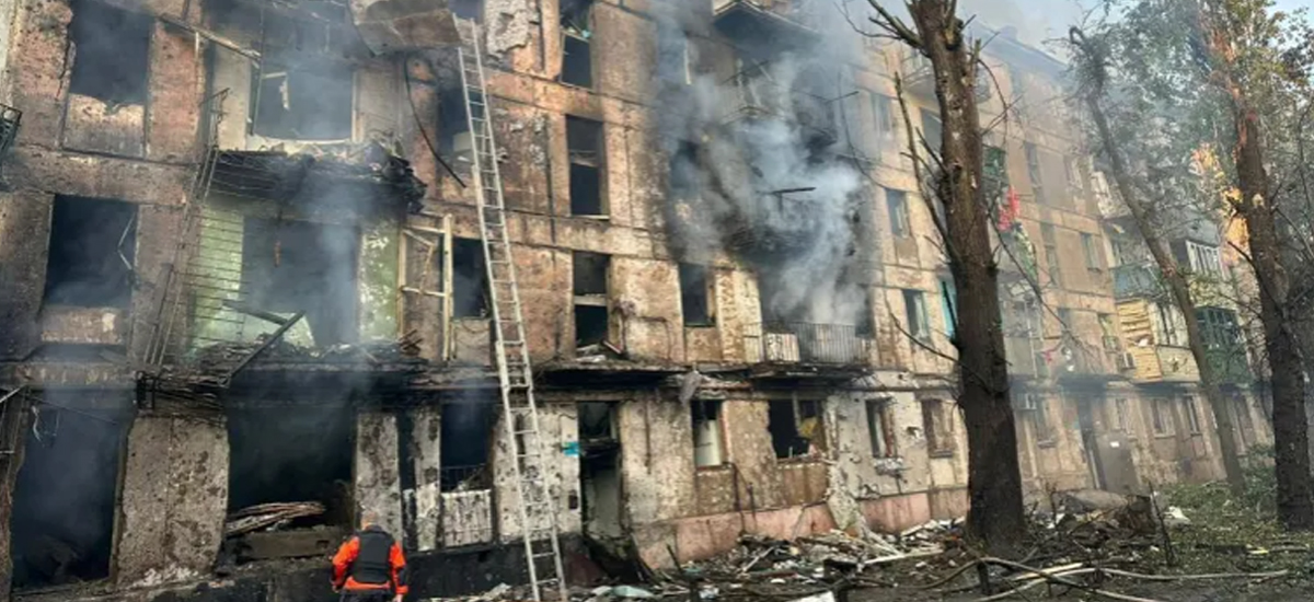 Russian 'Missile' attack on civilian building on Kryvyi Rih