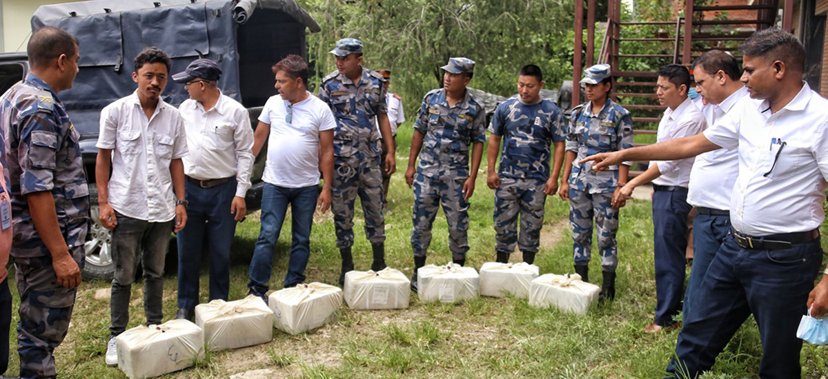Weighing of busted gold completes; 155 kilos along with boxes