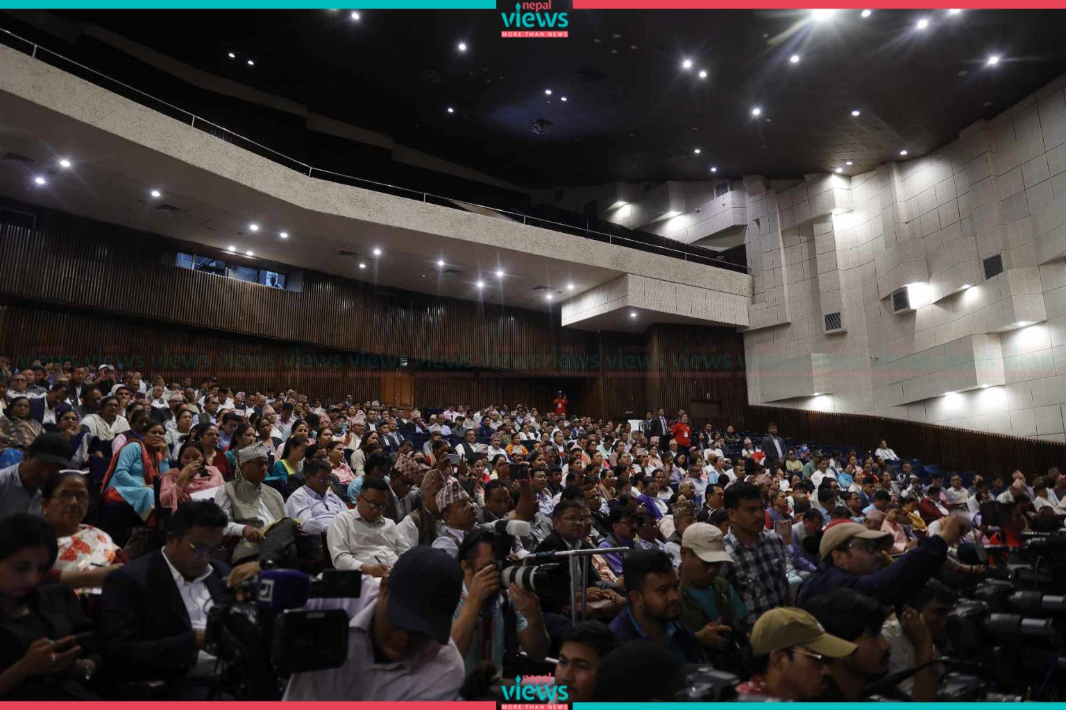 Maoist Centre's CC members start putting forth their views in third-day meeting