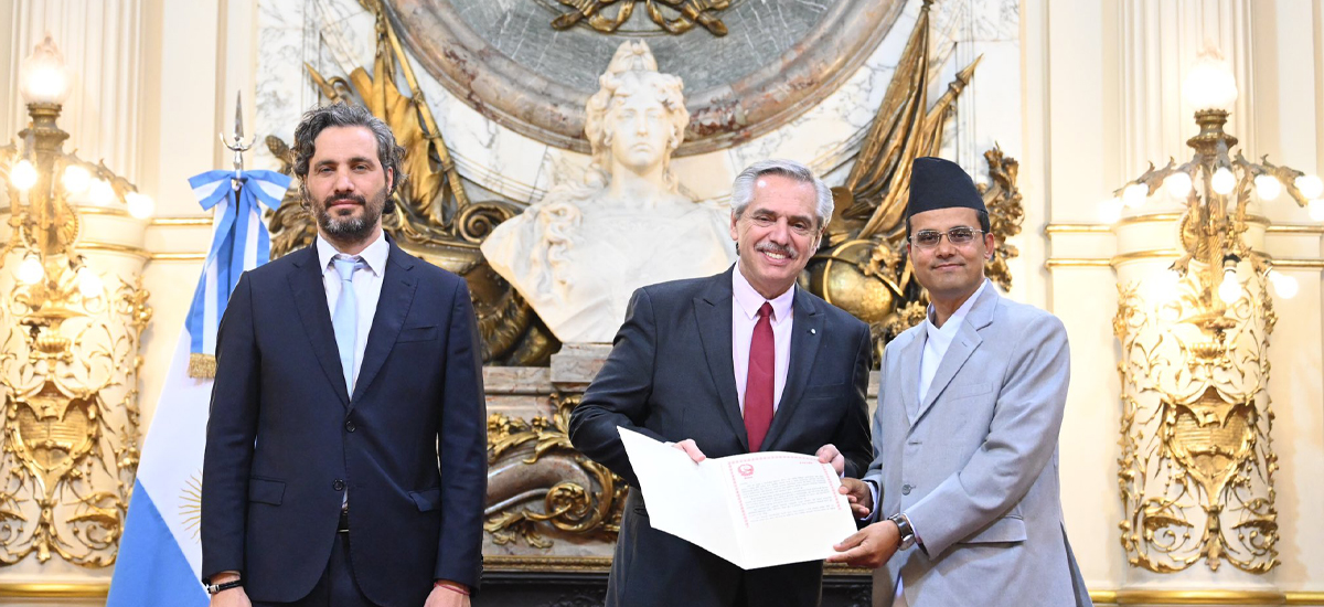Ambassador Kafle presents credentials to Argentine President | Nepal ...