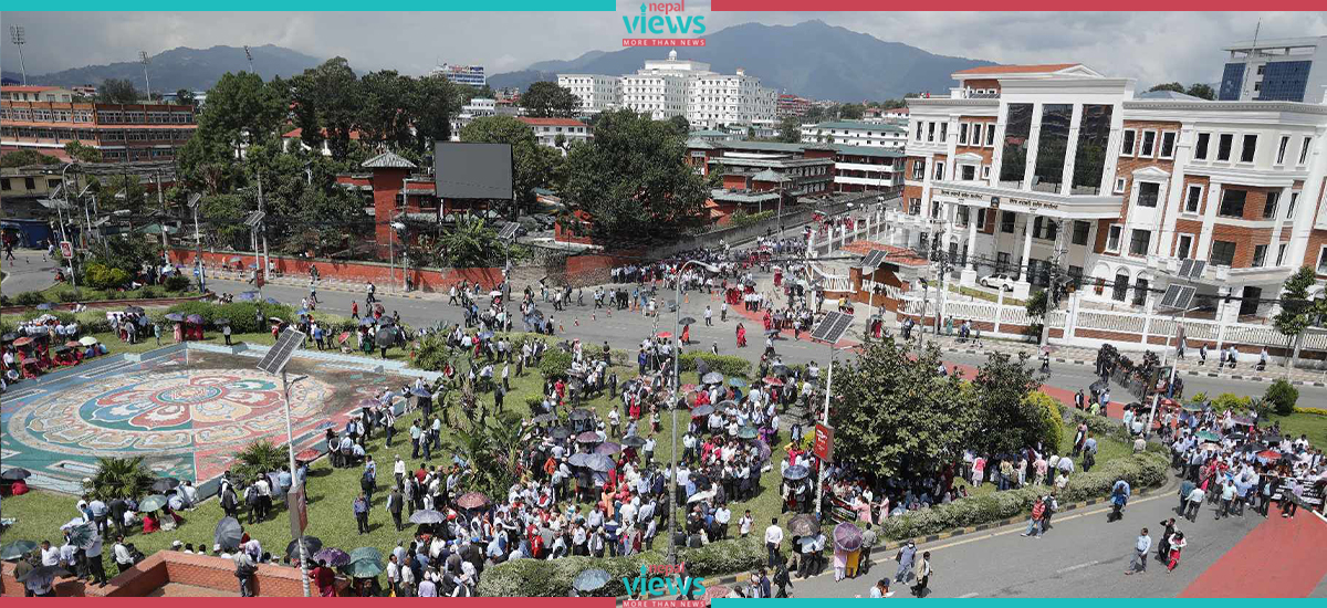 Teachers' demonstration enters third day; Participation declines (Photo Feature)