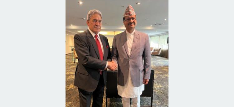 Minister Saud holds bilateral meeting with New Zealand's counterpart