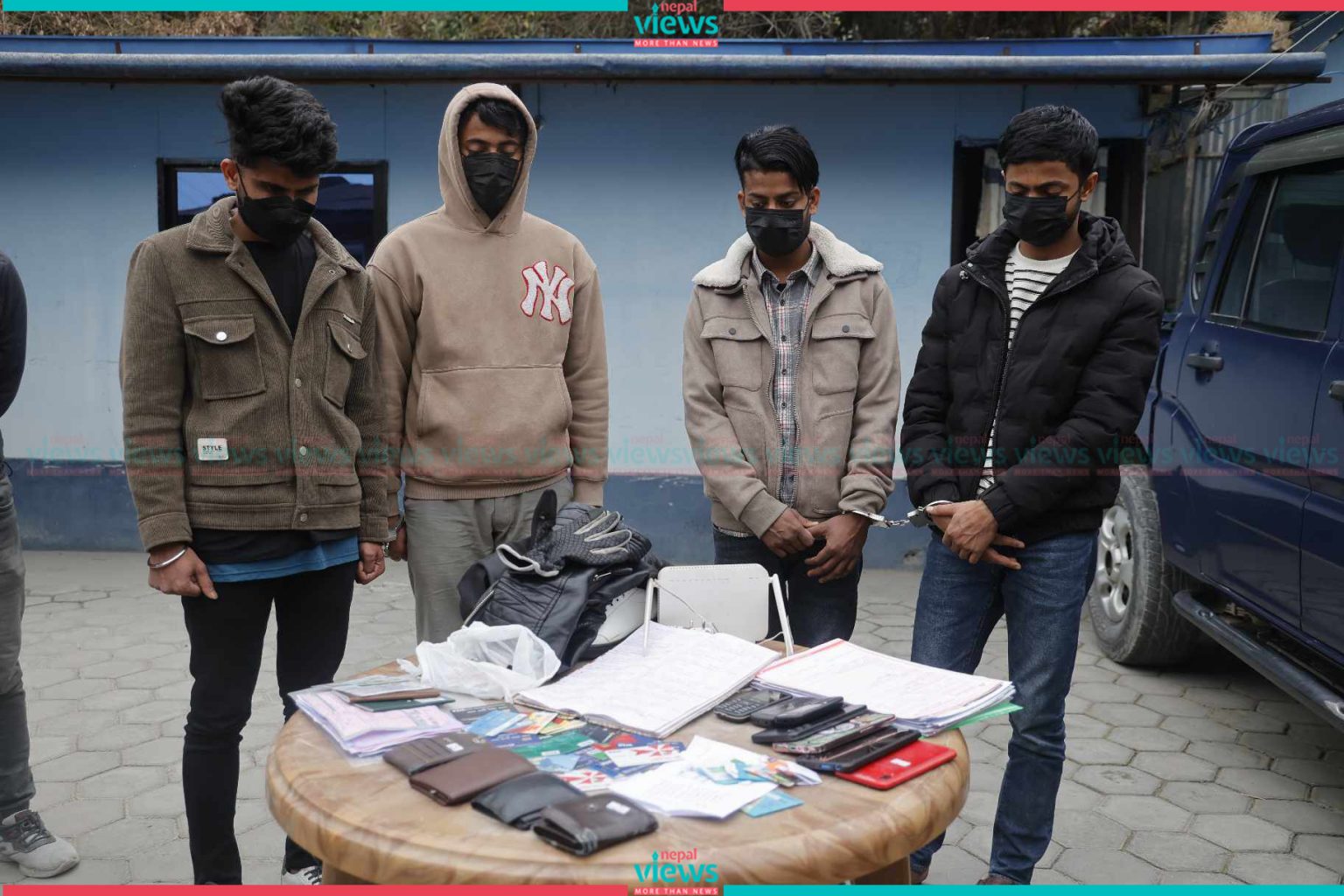 CIB arrests 4 scammers for more than Rs.5 million fraud