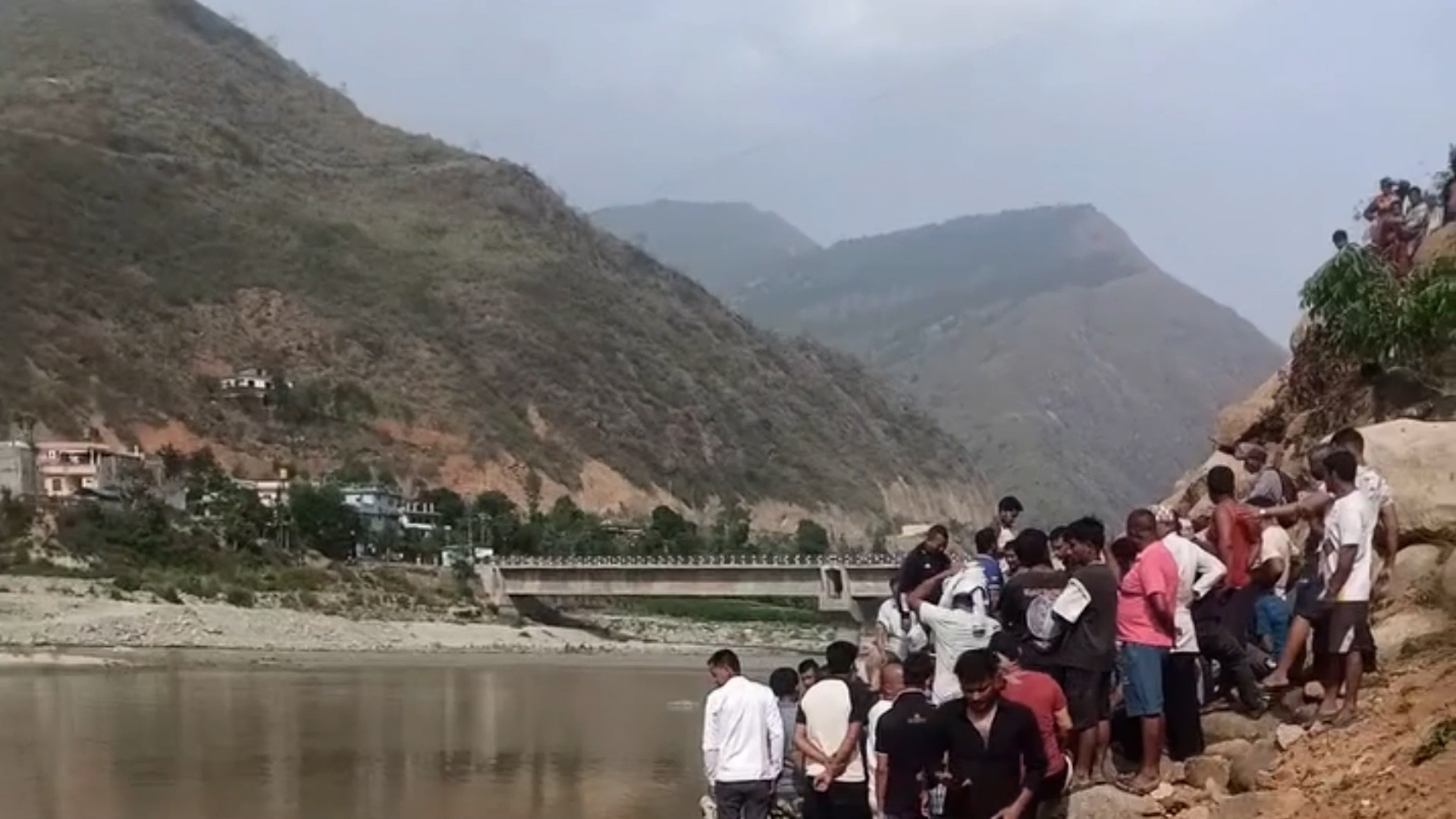 सुनकोशीमा पौडी खेल्ने क्रममा डुबेर दुई बालकको मृत्यु