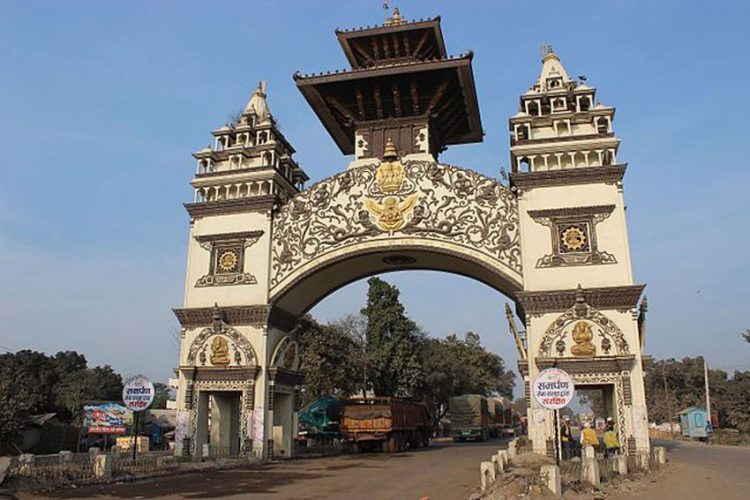वीरगञ्जमा बजार अनुगमन : तीन होटेललाई कारबाही