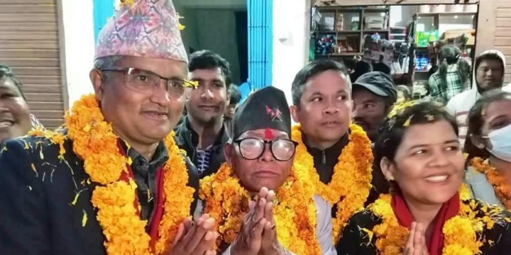 ‘भेलुबाजे’को नियति : लाखौं कमाएर युट्यूबर लाखापाखा, रोगले थलिँदा छैन ...